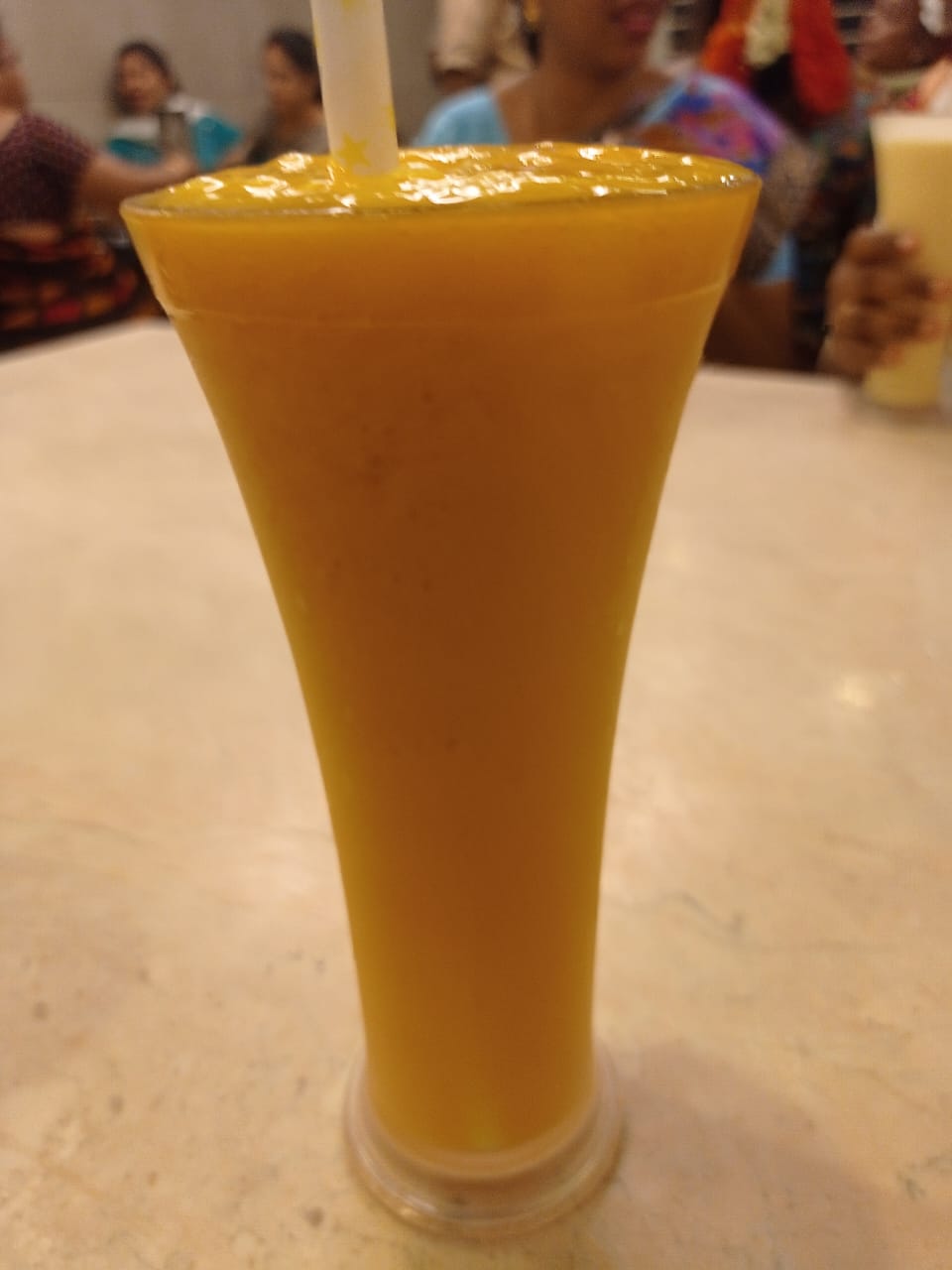 Cold mango shake